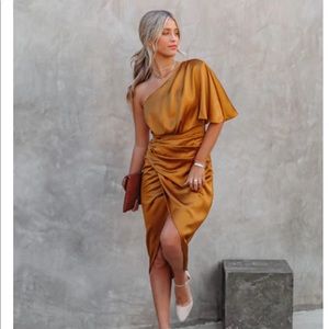 PERSIMMON ONE SHOULDER SATIN DRAPE DRESS - MARIGOLD SIZE SMALL VICI DRESS